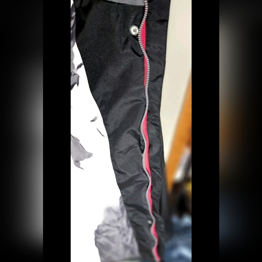 Women's Zero Below Fall/ Winter/ Ski Jacket Size … - image 8